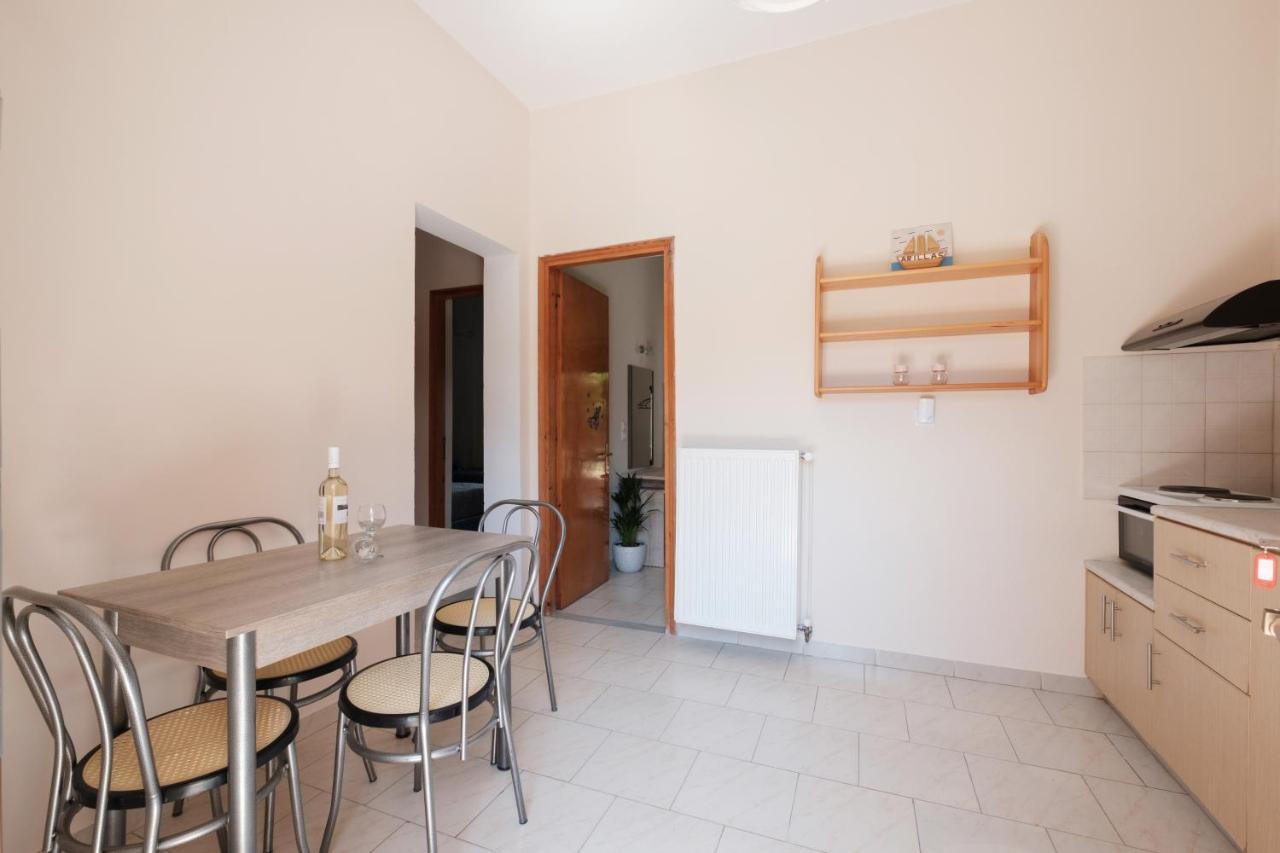 Mouzakitis Apartments 3 아릴라스 외부 사진